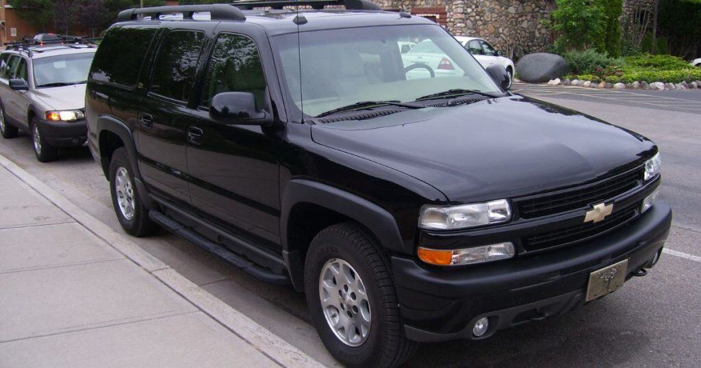 GMT800 Chevrolet Suburban 1500 Deep Dive